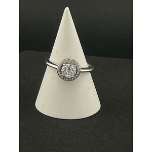 Sterling Silver Halo Solitaire Ring Simulated Diamond Engagement Style Size‎ 8